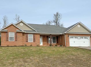 8125 Broken Rock Ln, Knoxville, TN 37924
