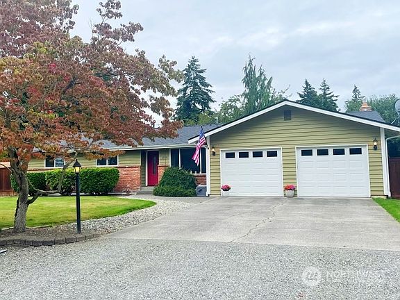 2nd image of 2205 125th Avenue Ct E