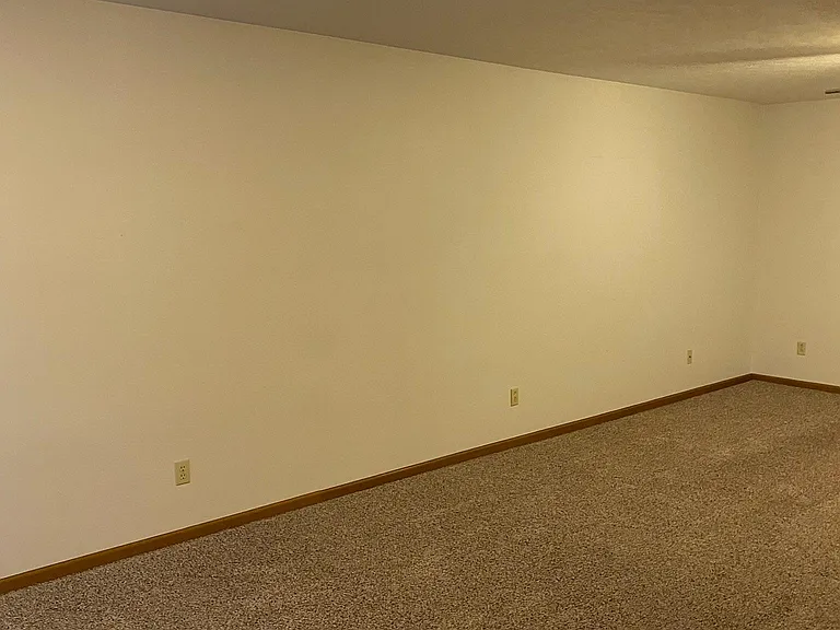 5493 Tall Pines Pkwy — Photo 13