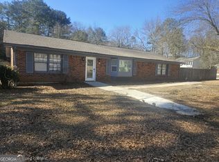 735 S Carter Dr, Jonesboro, GA