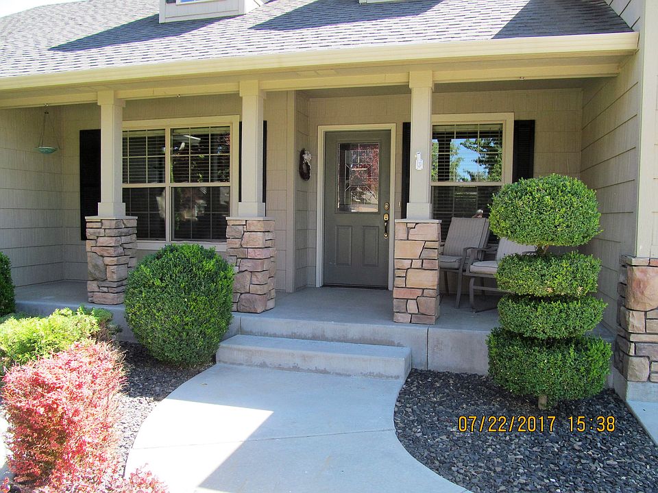 1st image of 545 S Cool Creek Cir