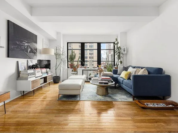 43 W 61st St APT 10F, New York, NY 10023