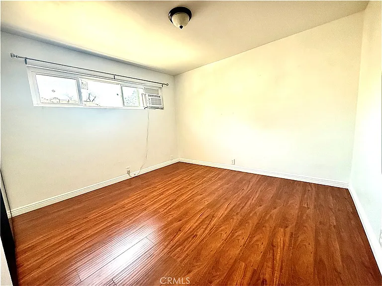414 Mariposa Ave #F — Photo 4