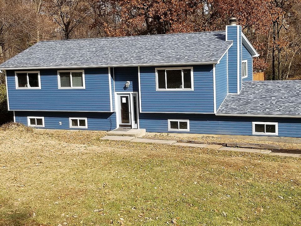 1st image of 1215 Woodcrest Ln