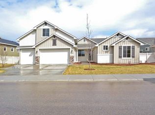2709 W San Remo Dr, Meridian, ID 83646