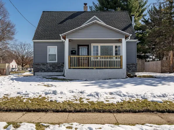 3000 Hanson St, Rockford, IL 61109