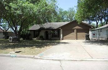 1st image of 9707 Jaywood Dr
