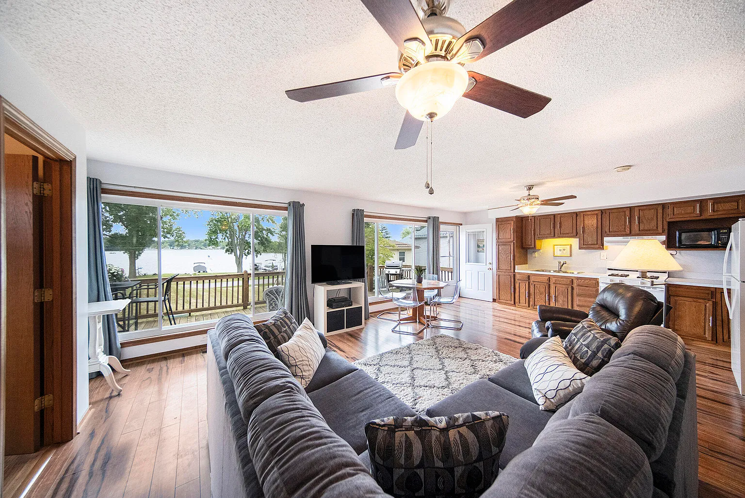 221 Evans Trl photo 1