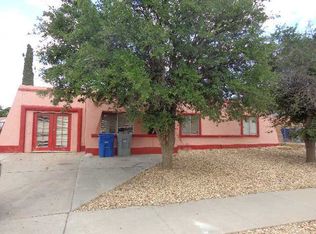 2208 Enero Dr, El Paso, TX 79935