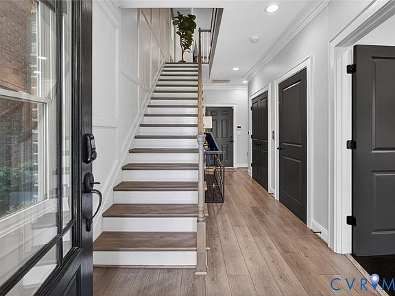 5th image of 334 Purbrook Ln
