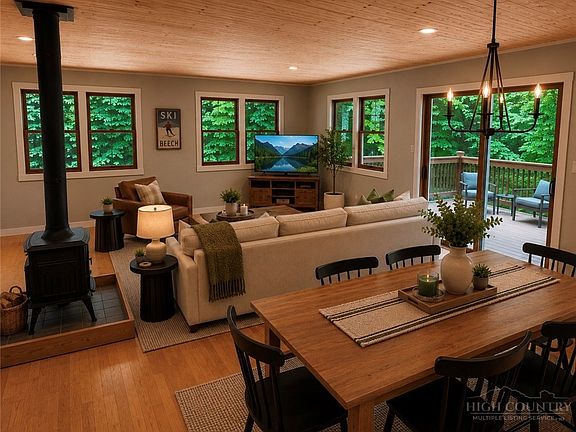 5th image of 900 Charter Hills Road