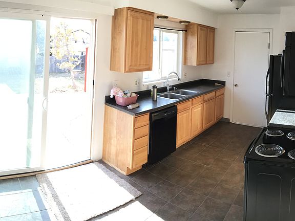 Kitchen and nook