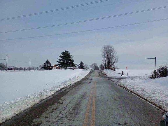 2nd image of 1236 Brier Ridge Rd