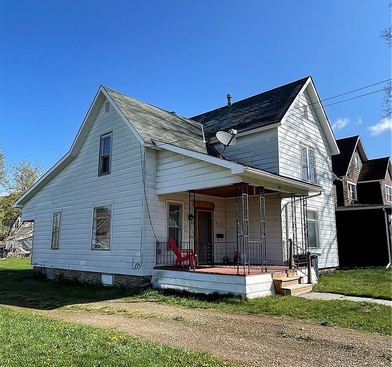 1st image of 207 Broad St