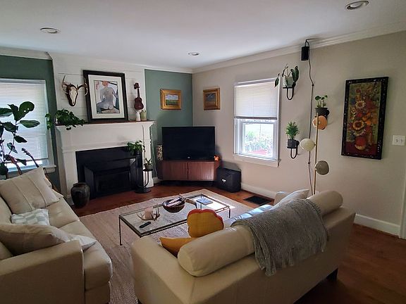 4th image of 126 Alden Ave