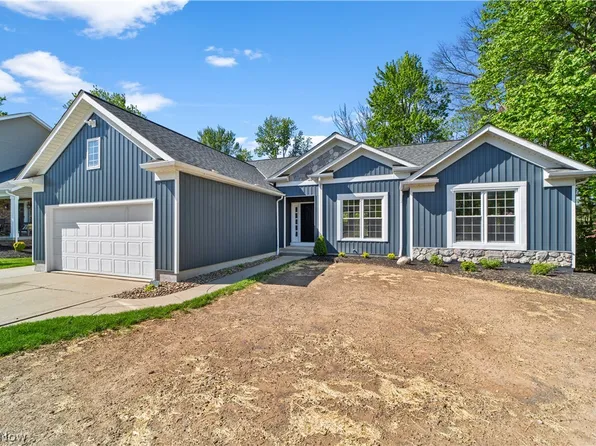 3689 Turnberry Dr, Medina, OH 44256