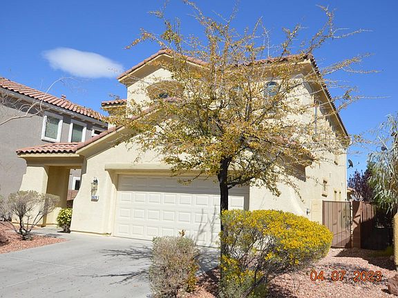 3rd image of 10620 Isola Bella St