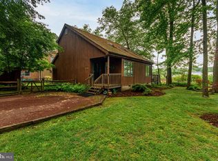 5929 Milton Ave, Deale, MD 20751