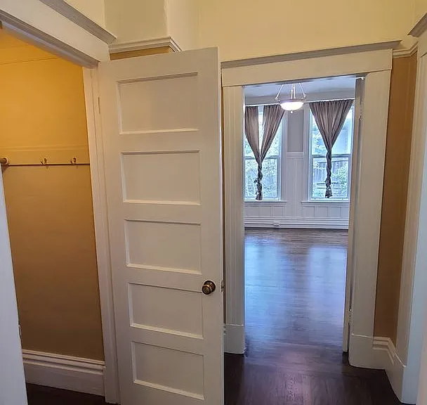 1560 Noe St — Photo 18