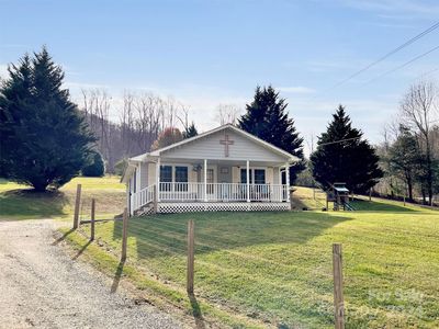 2075 Hyatt Creek Rd, Waynesville, NC, 28786