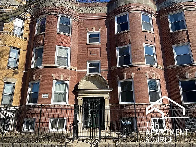 4009 S Calumet Ave #G — Photo 33