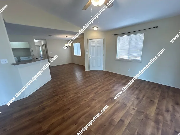 8405 Vista Estrella Ln SW — Photo 6