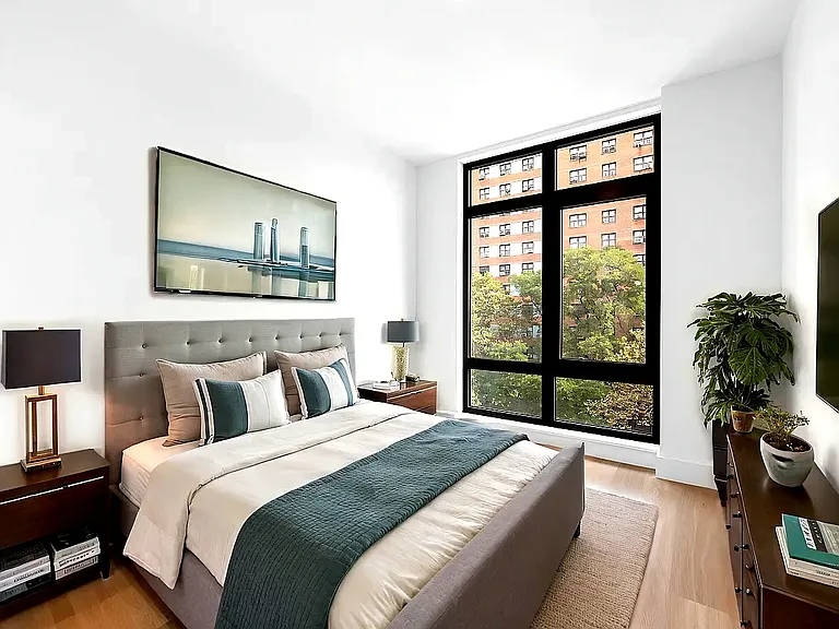 63 Pitt St #8A — Photo 4