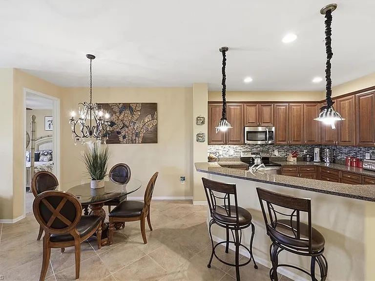 8986 Cambria Cir #2204 — Photo 9