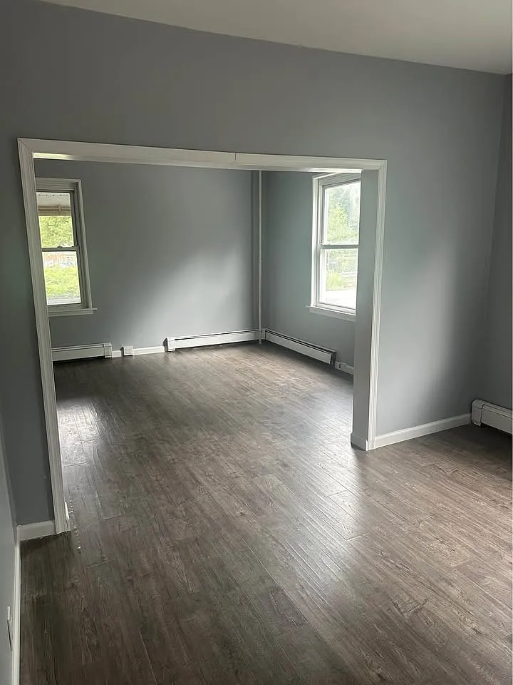 2 bed, 500 sqft, $1,100 — Photo 4