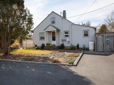 616 Smith Neck Rd, Dartmouth, MA, 02748