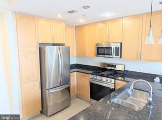 820 N Pollard St APT 810, Arlington, VA 22203