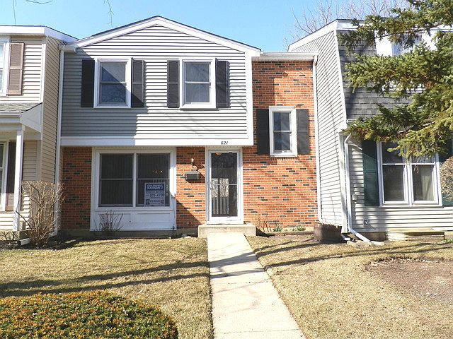 1st image of 821 Lexington Cir #62
