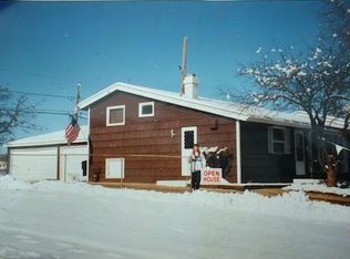 1604 N Berwick Blvd, Waukegan, IL 60085