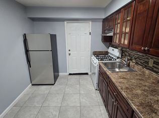 65 Melmore Gdns #3B, East Orange, NJ 07017