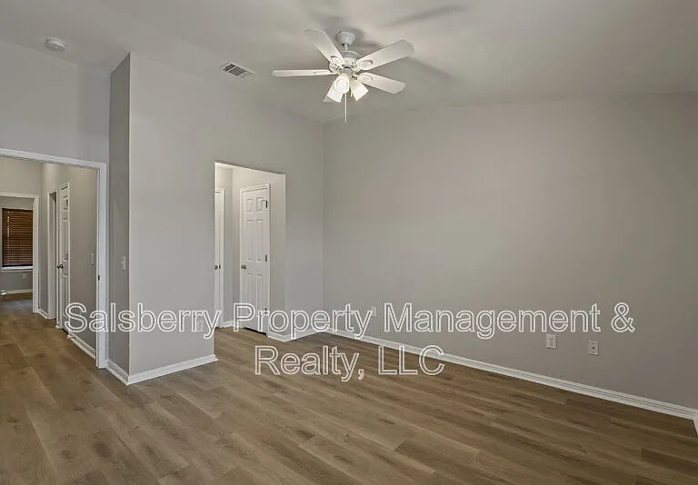 8015 Ederville Cir — Photo 20
