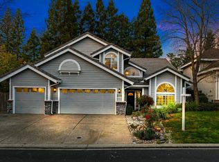 3370 Emerson Dr, Roseville, CA 95661