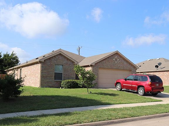 2nd image of 14900 Bell Manor Ct