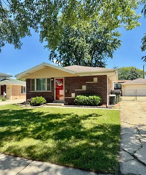 16419 Terry Ln — Photo 1
