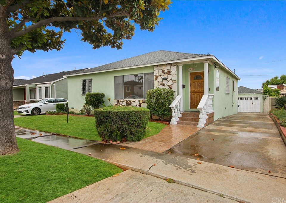 1st image of 2429 W Via Camille