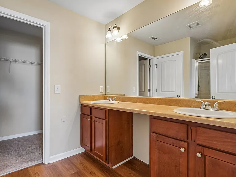 103 Highland Pointe Cir E — Photo 14