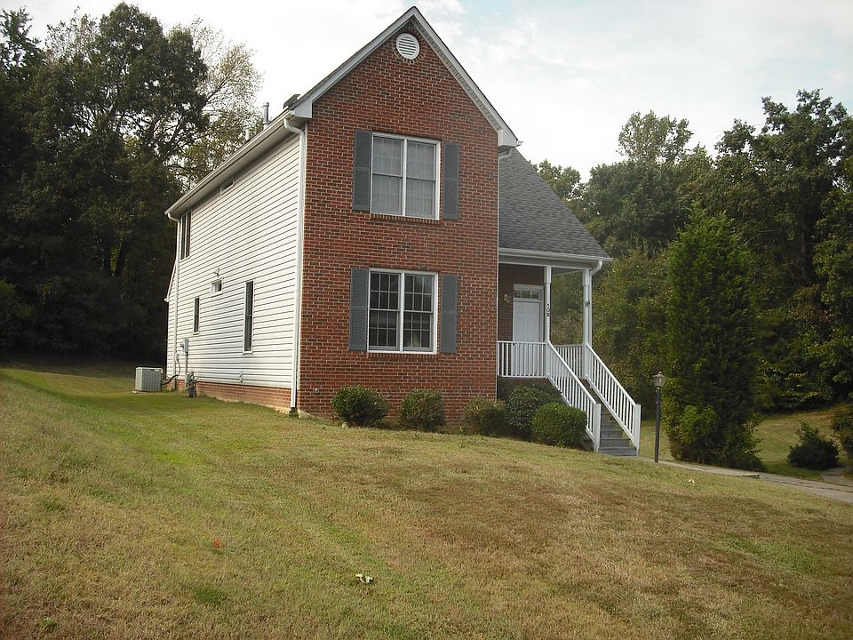 1st image of 108 McGregor Park Dr