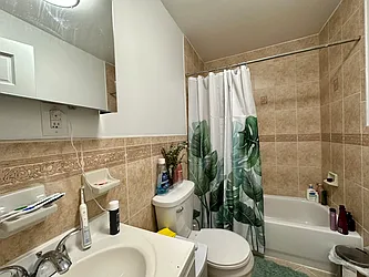 Rented by JB Mac Real Estate Inc.