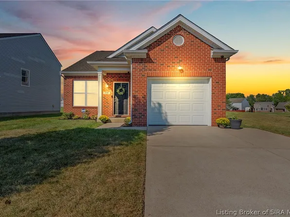 3187 Red Barn Loop, Jeffersonville, IN 47130