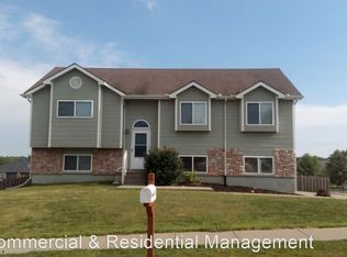 9003 NE 116th Pl, Kansas City, MO 64157