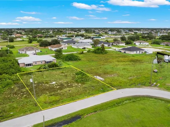 2009/2011 Gordon AVE S, LEHIGH ACRES, FL 33973