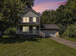 26122 Wick Rd, Taylor, MI 48180