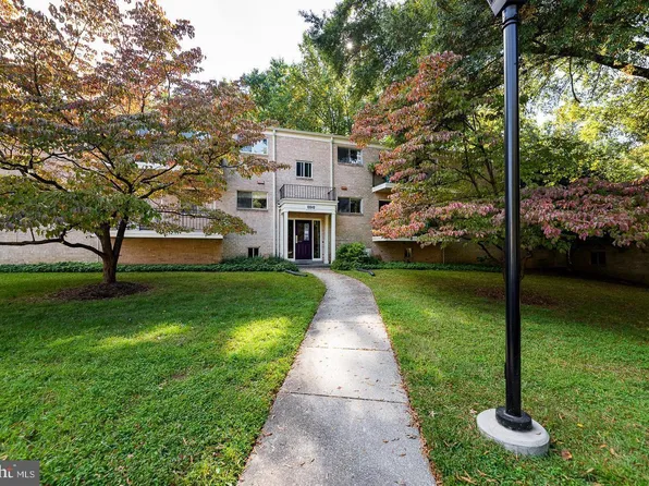 10648 Montrose Ave APT 102, Bethesda, MD 20814
