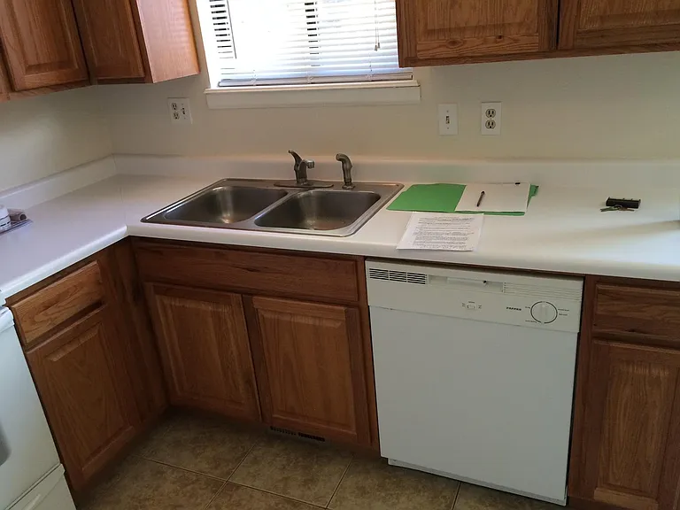 8090 Chase Dr — Photo 4