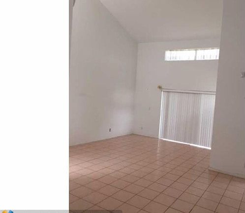 4th image of 6221 NW 58th Way