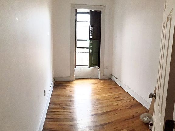 4th image of 756 Marcy Ave #44
